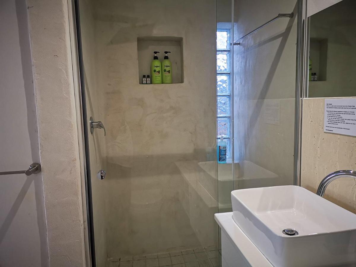 Rachawadee Accomodation​&Health Spa Simonʼs Town Exterior foto