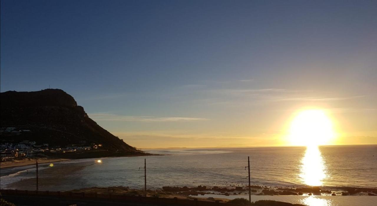 Rachawadee Accomodation​&Health Spa Simonʼs Town Exterior foto