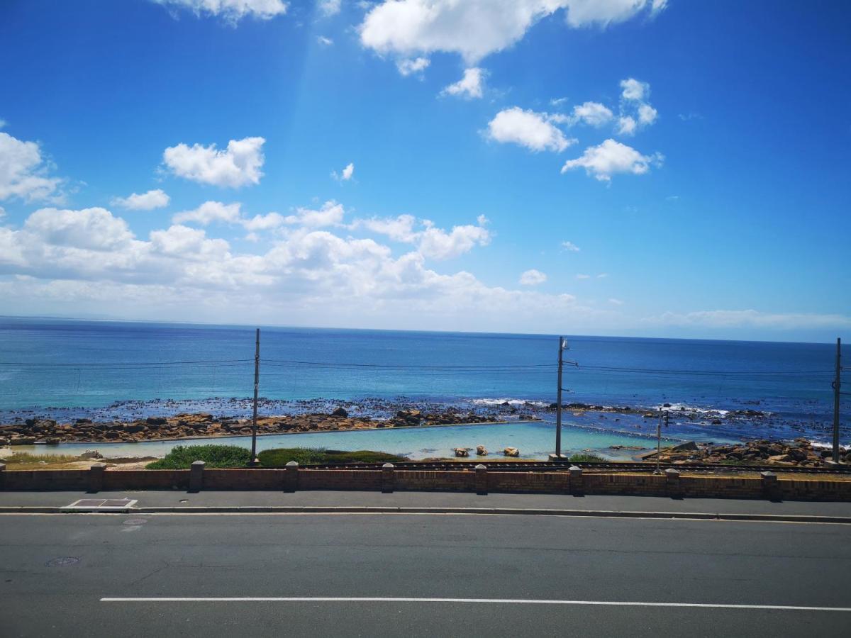 Rachawadee Accomodation​&Health Spa Simonʼs Town Exterior foto