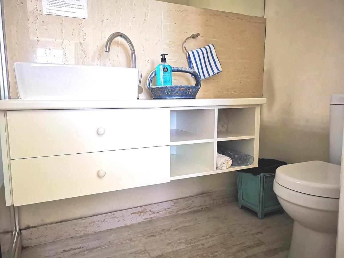 Rachawadee Accomodation​&Health Spa Simonʼs Town Exterior foto
