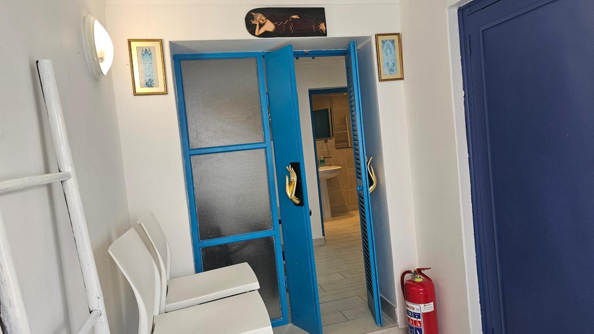 Rachawadee Accomodation​&Health Spa Simonʼs Town Exterior foto